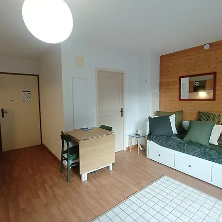 Cosy For 4 With Pool & 3 Valleys Access شقة اوريلي