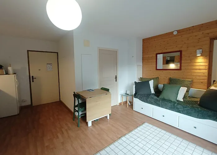 Cosy For 4 With Pool & 3 Valleys Access شقة اوريلي