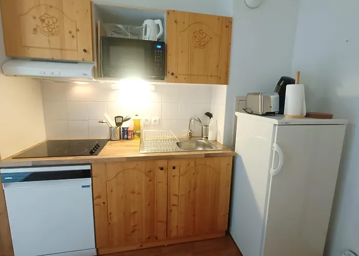 Cosy For 4 With Pool & 3 Valleys Access شقة اوريلي