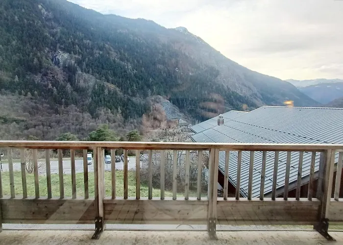 Cosy For 4 With Pool & 3 Valleys Access اوريلي